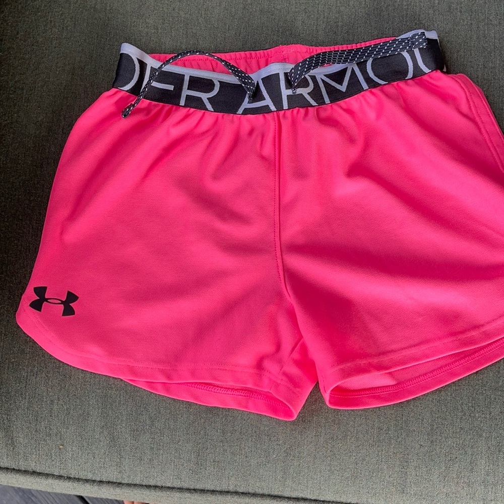 Under armor girls shorts